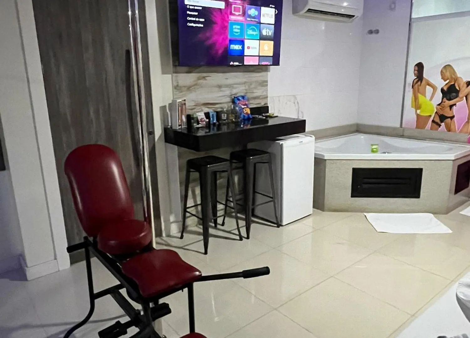 Motel Drive In T - Prolongamento Da Avenida Getulio Vargas Facil Acesso Ao Shopping Patio Chapeco