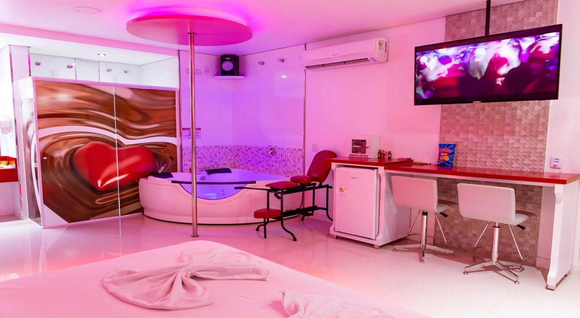Motel Drive In T - Prolongamento Da Avenida Getulio Vargas Facil Acesso Ao Shopping Patio Chapeco
